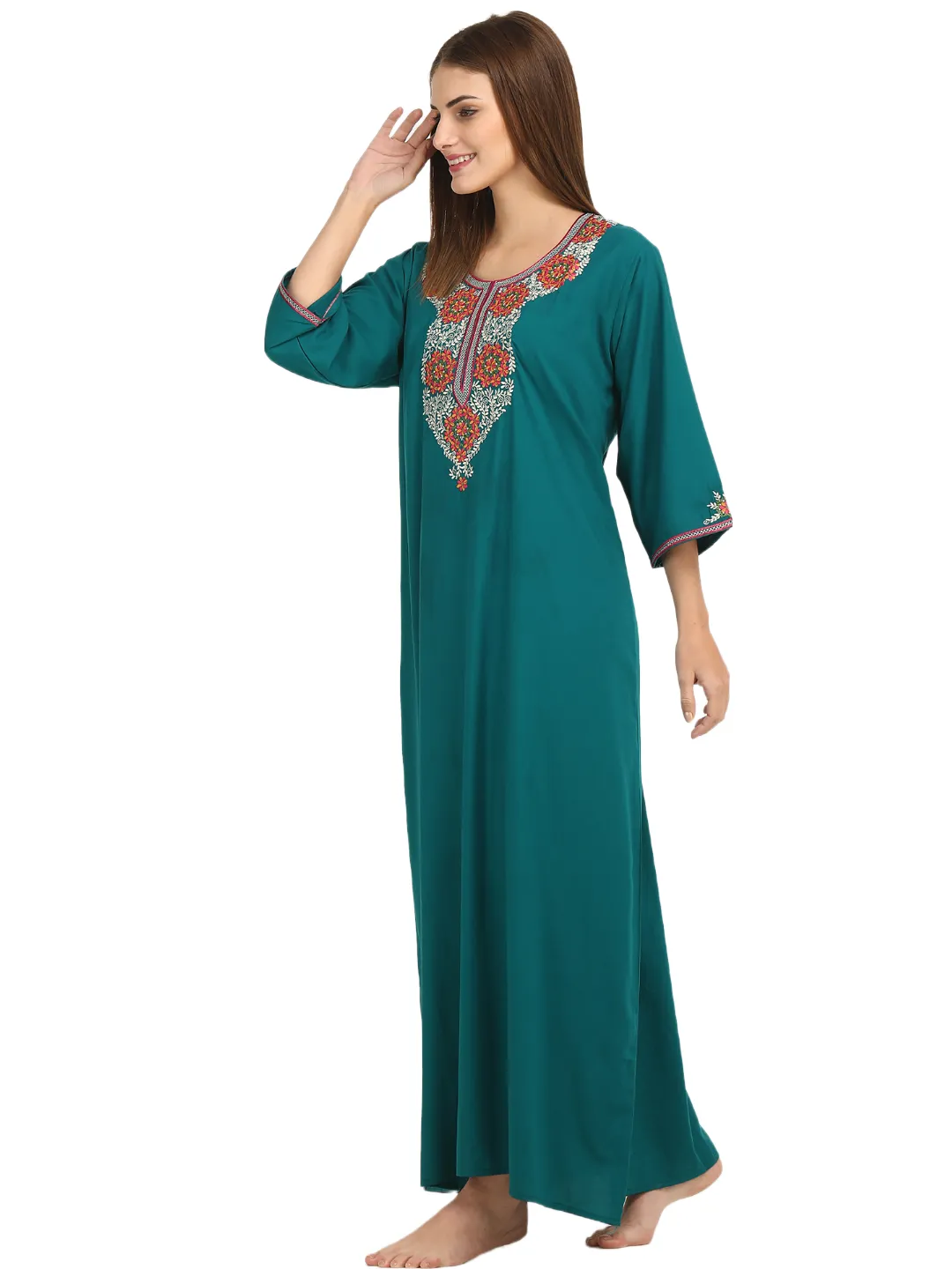 Nine Flowers Embroidery Night Gown