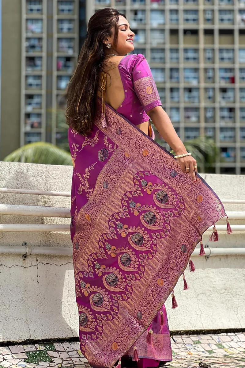 Sempiternal Purple Soft Banarasi Silk Saree With Gratifying Blouse Piece