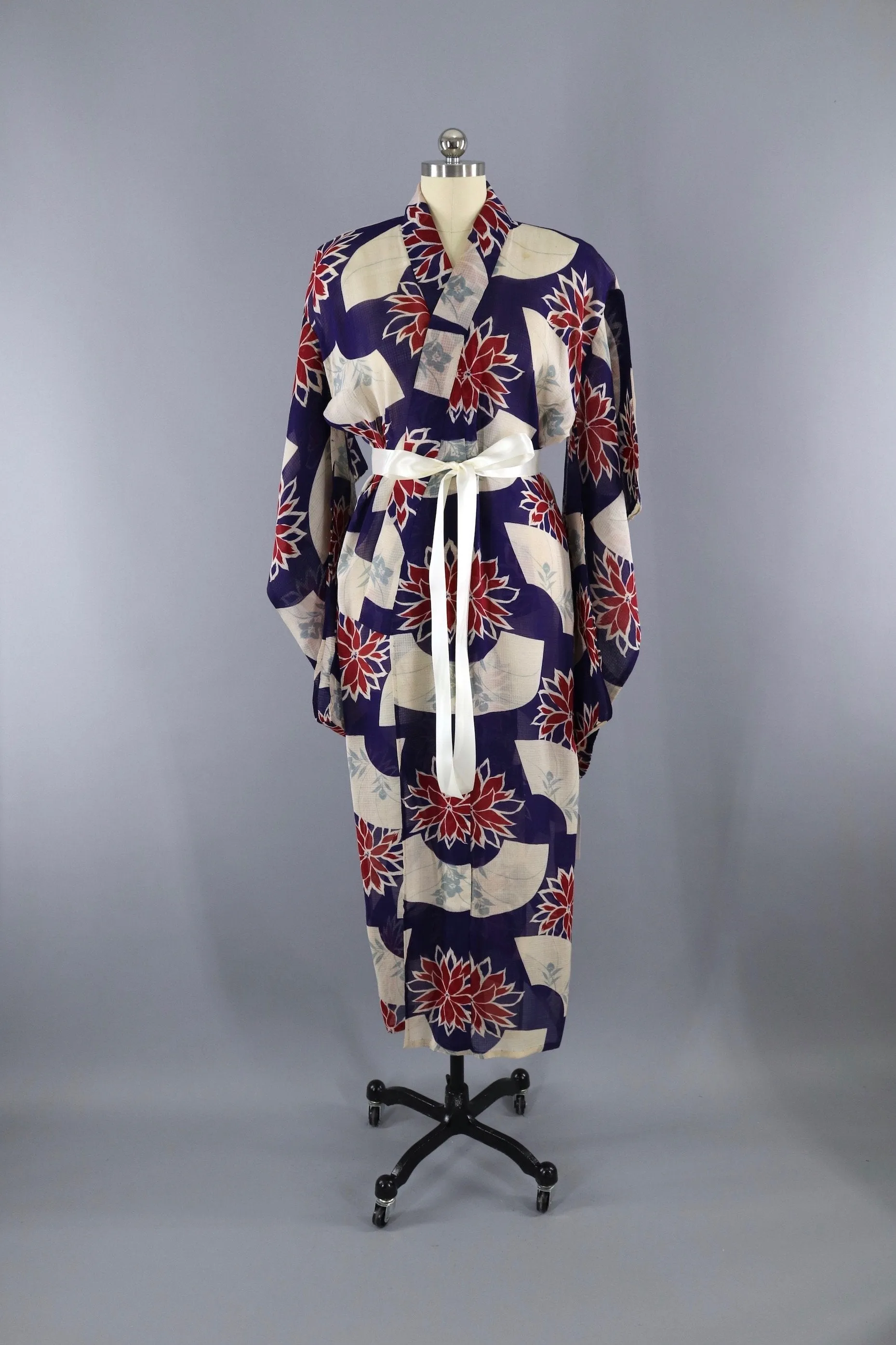 Vintage 1930s Silk Kimono Robe / Blue & Red Floral